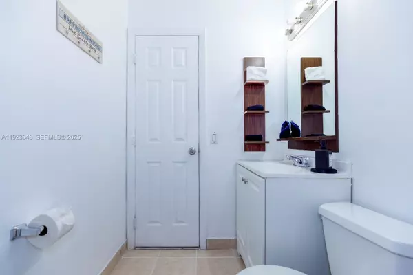 Miami, FL 33130,828 SW 2nd St #2