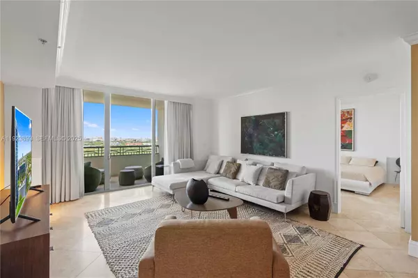 3400 SW 27th Ave #1505, Coconut Grove, FL 33133