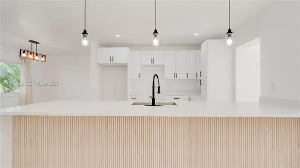 North Miami, FL 33161,1230 NE 133rd St