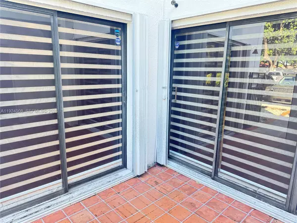 8301 SW 157th Ave #205, Miami, FL 33193