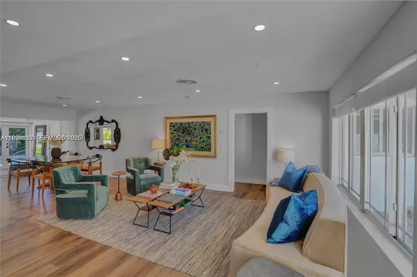 Pompano Beach, FL 33062,948 NE 26th Ave