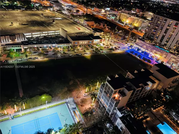 Miami, FL 33137,121 NE 34th St #3014