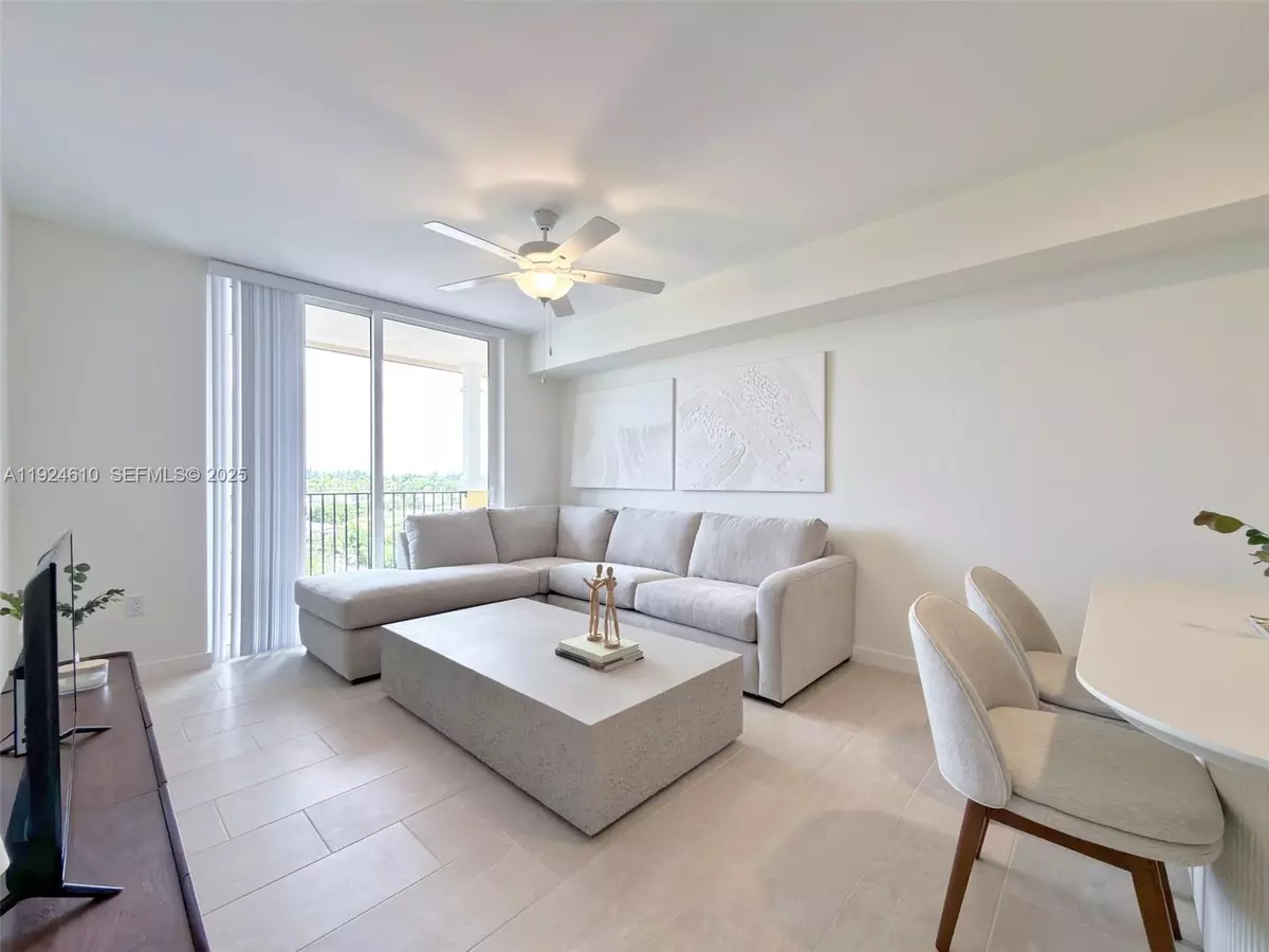 Sweetwater, FL 33172,11239 NW 4th Ter #112