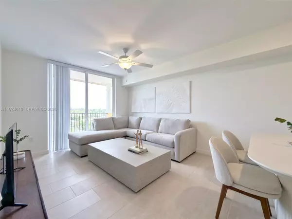 11239 NW 4th Ter #112, Sweetwater, FL 33172