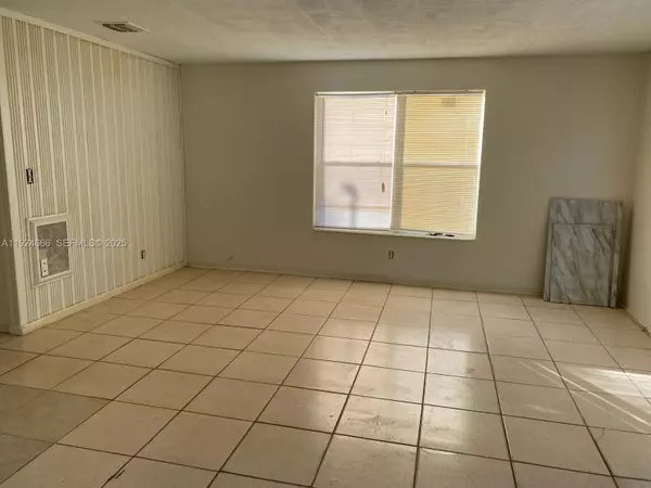 Fort Lauderdale, FL 33311,Address not disclosed