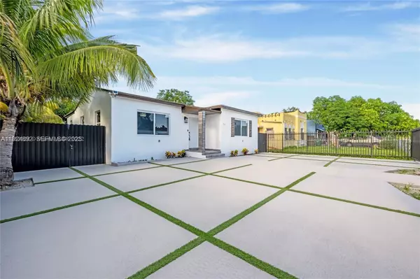 Opa-locka, FL 33054,911 Sharar Ave #1