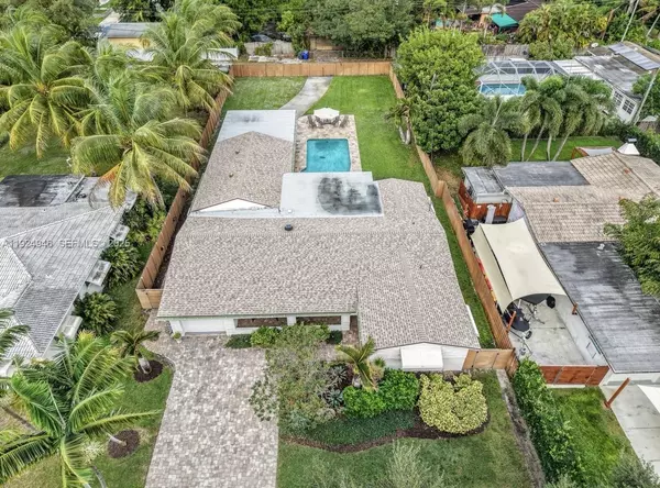 Hollywood, FL 33021,3517 Cleveland St