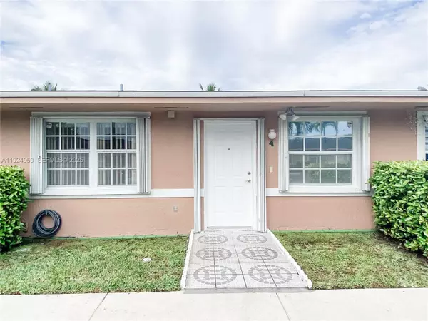 3810 SW 108th Ave #4, Miami, FL 33165