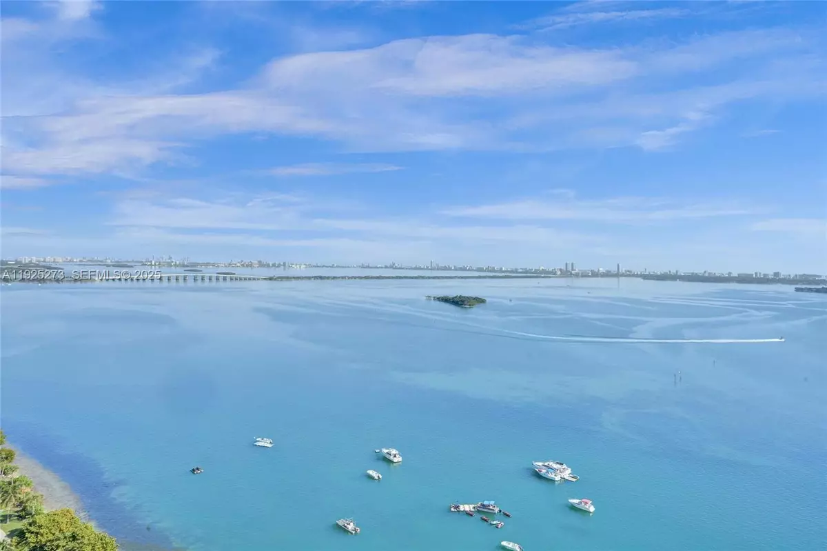 Miami, FL 33132,1717 N Bayshore Dr #A-1650