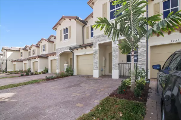 Homestead, FL 33035,2729 SE 25th Ave