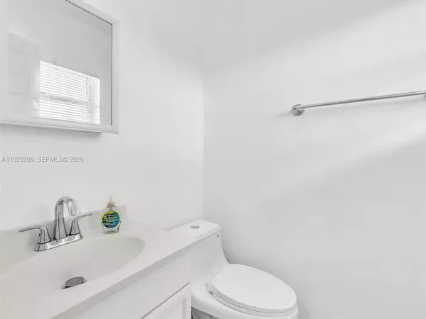 Dania Beach, FL 33314,5130 SW 40th Ave #23B