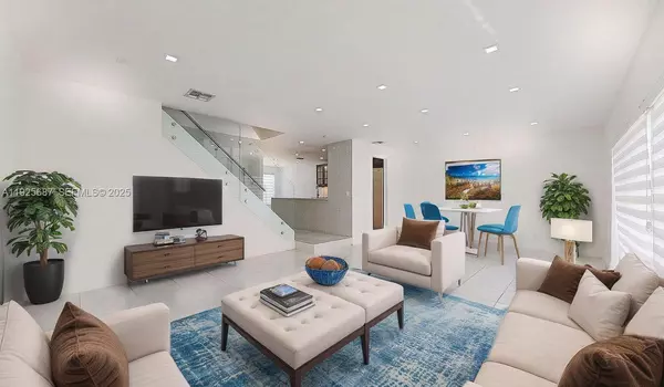 Plantation, FL 33324,8212 NW 8th Pl #2