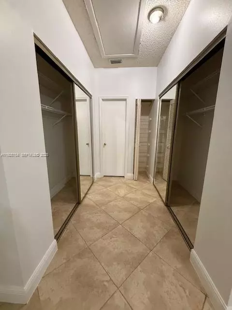 Parkland, FL 33067,6569 Windsor Dr