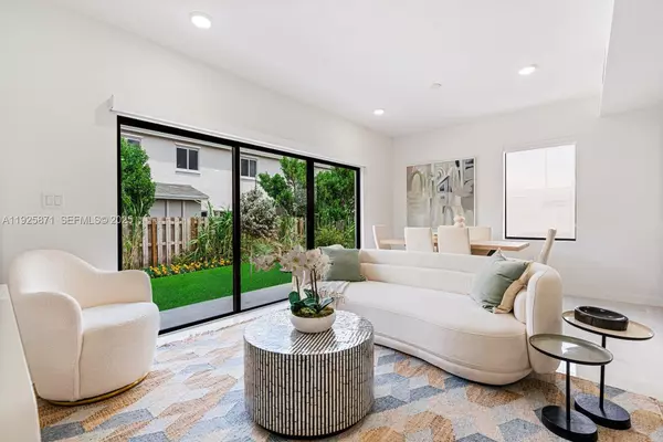 Florida City, FL 33034,1426 NW 5 St