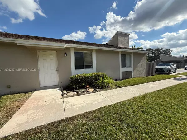 Sunrise, FL 33326,15749 NE Woodgate Ct #A