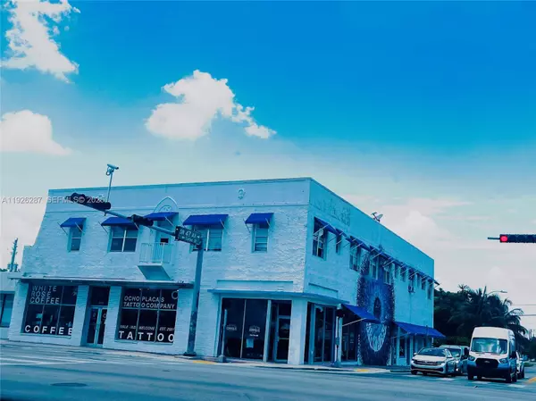 4701 SW 8th St #8, Miami, FL 33134