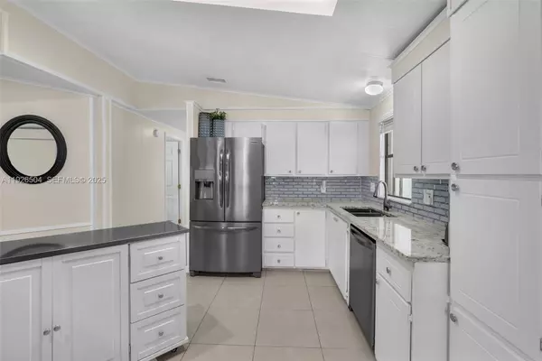 Dania Beach, FL 33312,5230 SW 26th Ave