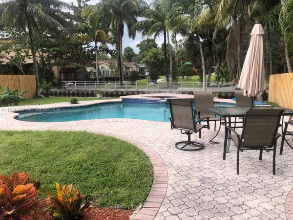 Fort Lauderdale, FL 33312,1773 SW 28th Way