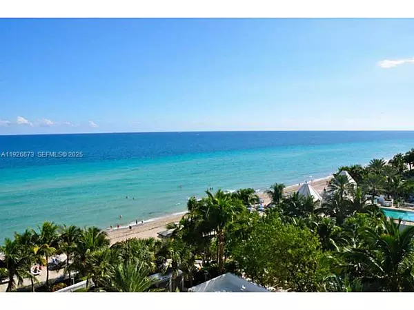 Hollywood, FL 33019,3535 S OCEAN DR #705