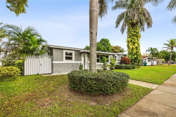 Miami Gardens, FL 33169,401 NW 183rd St