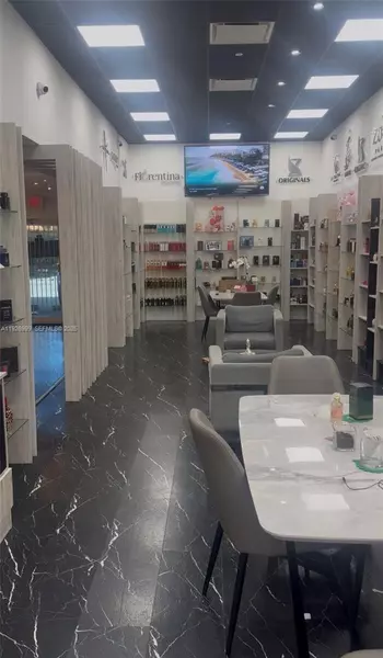 5101 NW 79th Ave, Doral, FL 33166