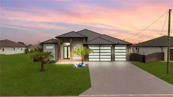 Cape Coral, FL 33991,105 sw 33rd PL