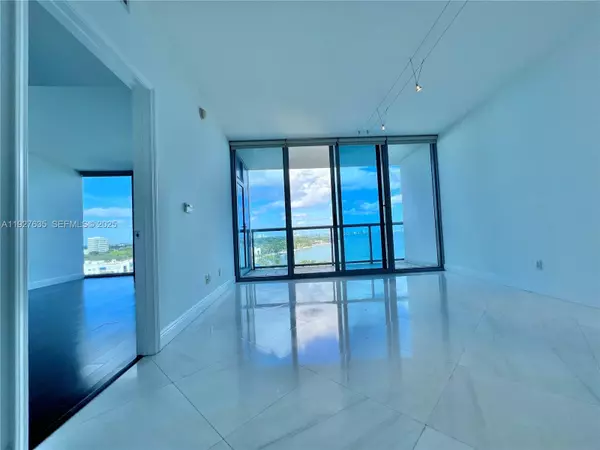 Miami, FL 33137,601 NE 36th St #1008