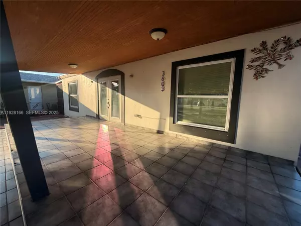 Miami, FL 33147,3603 NW 98th St