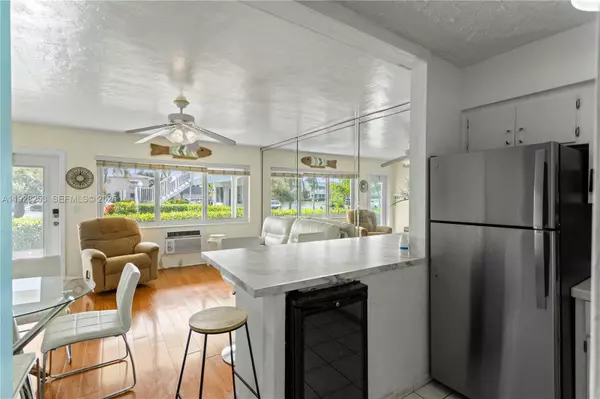 Hallandale Beach, FL 33009,801 Atlantic Shores Blvd #106