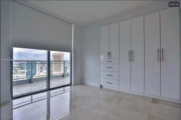 Miami, FL 33130,90 SW 3rd St #3604