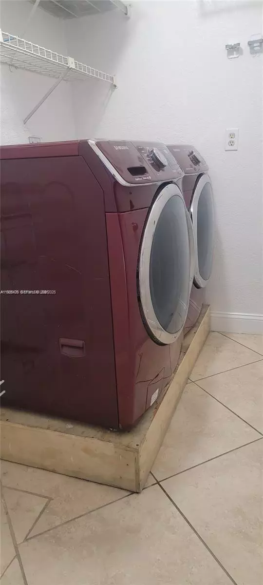 Hialeah, FL 33015,5861 NW 201st Ln