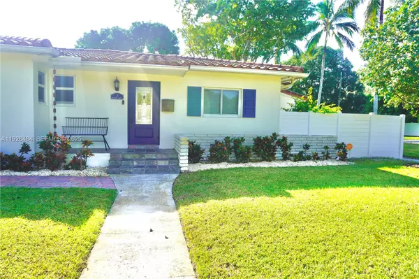 Miami Shores, FL 33161,2 NE 108th St #-
