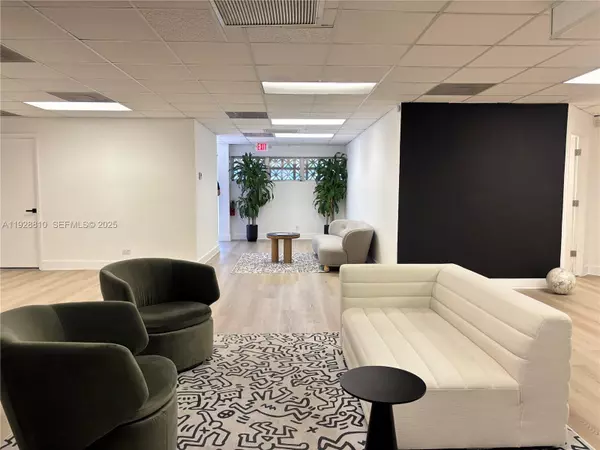 Miami, FL 33138,901 NE 79th St