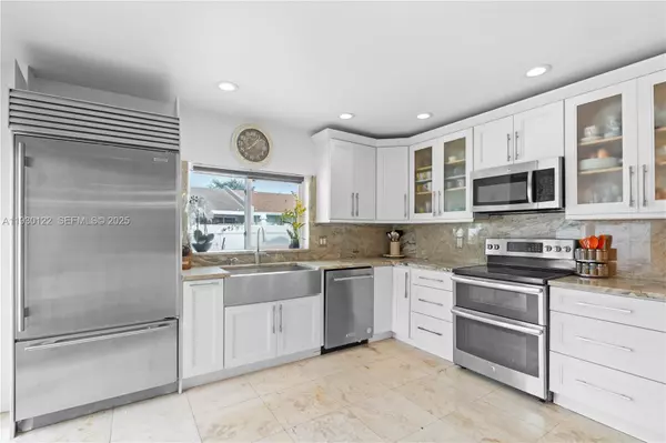 Margate, FL 33063,5546 S Lakewood Cir S C