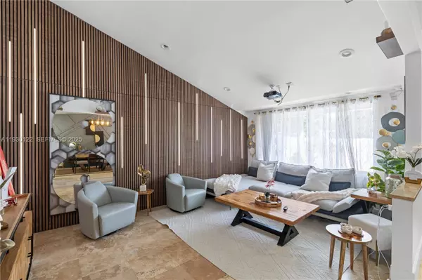 Margate, FL 33063,5546 S Lakewood Cir S C