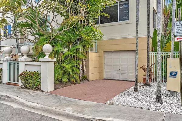 Bay Harbor Islands, FL 33154,10065 Bay Harbor Ter