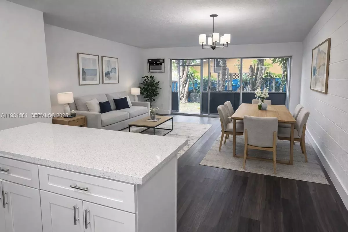 Miami, FL 33162,638 NE 166th St #4