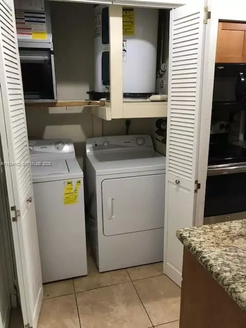 Hialeah, FL 33015,6725 NW 174th Ter #H-12