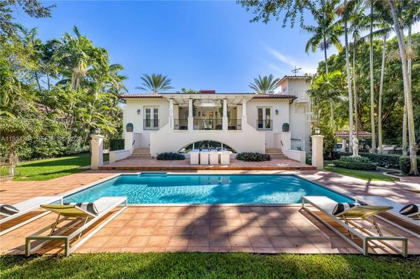 8000 Los Pinos Blvd, Coral Gables, FL 33143