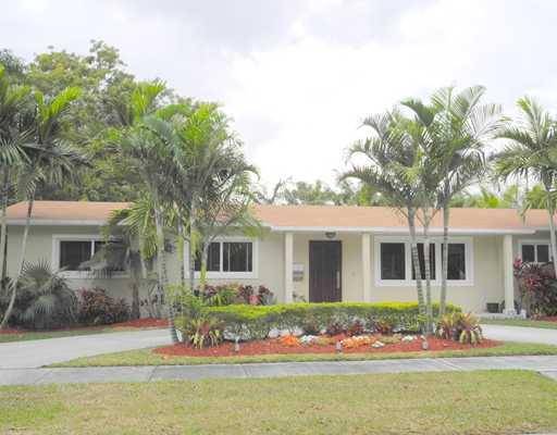 4900 SW 64 AV, Miami, FL 33155