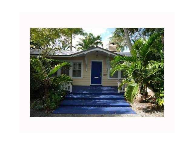 4288 LENNOX DR, Coconut Grove, FL 33133