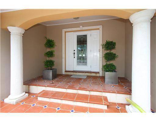 Coral Gables, FL 33134,937 OBISPO AV