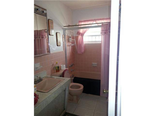 Miami, FL 33177,11901 SW 186 ST