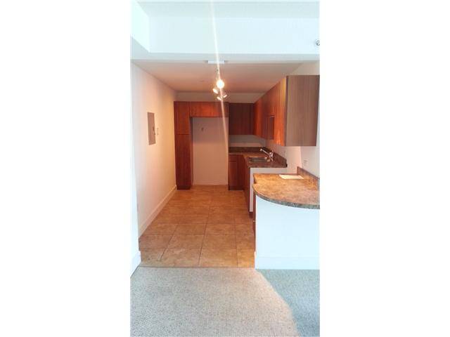 Miami, FL 33141,7501 E TREASURE DR #9C