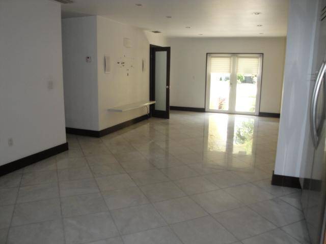 Pinecrest, FL 33156,11710 SW 81 RD #0