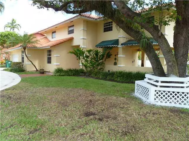 11981 SW 94 ST, Kendall, FL 33186