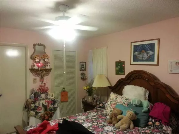 Miami, FL 33172,48 NW 109 PL #NORTH
