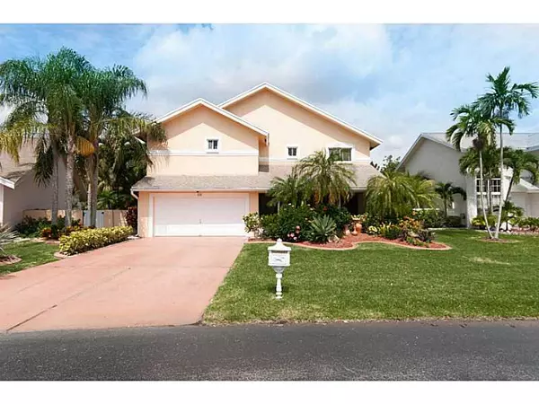 510 NW 207 TE, Pembroke Pines, FL 33029