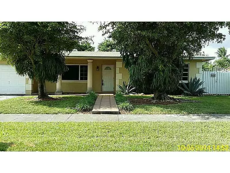 13241 SW 68 TE, Miami, FL 33183