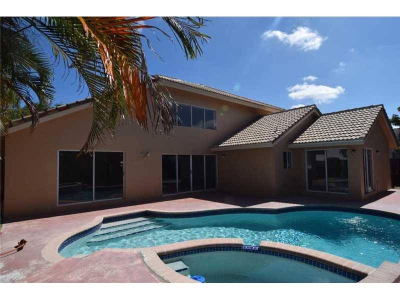 Pembroke Pines, FL 33025,1250 SW 102ND AV